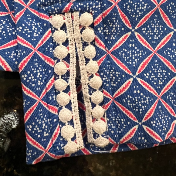 Chico’s Perfect Stretch Royal Blue/Pink/White Geometric Print Capris - Picture 10 of 15